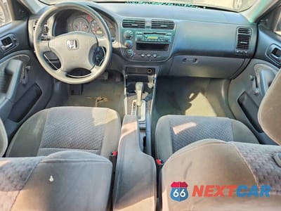 Zdjęcie 8 z 11 samochodu: 2005 HONDA CIVIC DX VP VIN:1HGES16355L018931 - miniatura