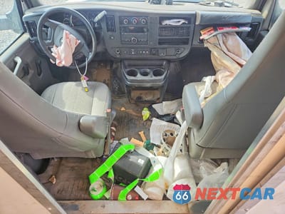 Zdjęcie 8 z 14 samochodu: 2023 CHEVROLET 3500 BOXVN VIN:1HA3GSC70PN012316 - miniatura