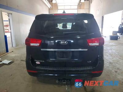 Zdjęcie 6 z 13 samochodu: 2017 KIA SEDONA LX VIN:KNDMB5C14H6329063 - miniatura