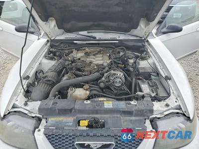 Zdjęcie 11 z 11 samochodu: 2001 FORD MUSTANG VIN:1FAFP44461F244430 - miniatura