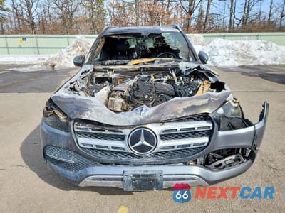 Piąte zdjęcie samochodu w środku: 2021 MERCEDES-BENZ GLS 450 4MATIC VIN:4JGFF5KE1MA565237 - miniatura