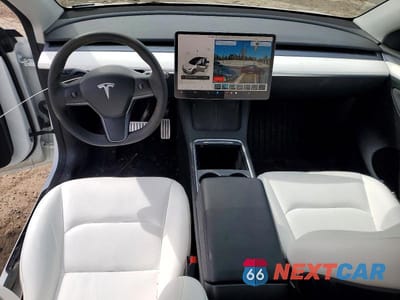 Zdjęcie 8 z 12 samochodu: 2023 TESLA MODEL Y VIN:7SAYGDEF4PF830224 - miniatura