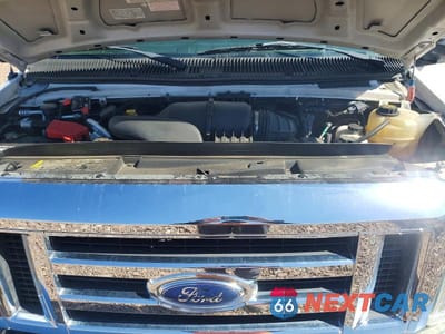 Zdjęcie 7 z 10 samochodu: 2013 FORD ECONOLINE E350 SUPER DUTY CUTAWAY VAN VIN:1FDWE3FL0DDB26352 - miniatura