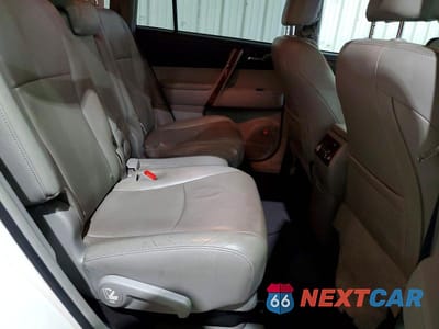 Zdjęcie 11 z 12 samochodu: 2013 TOYOTA HIGHLANDER LIMITED VIN:5TDDK3EH6DS183161 - miniatura