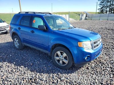 Czwarte zdjęcie samochodu z boku: 2011 FORD ESCAPE XLT VIN:1FMCU0DG3BKA06953 - miniatura