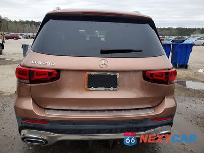 Zdjęcie 6 z 12 samochodu: 2023 MERCEDES-BENZ GLB 250 VIN:W1N4M4GB4PW295298 - miniatura