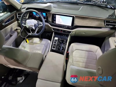 Zdjęcie 8 z 12 samochodu: 2024 VOLKSWAGEN ATLAS SEL VIN:1V2BR2CA9RC615879 - miniatura