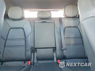 Zdjęcie 10 z 13 samochodu: 2022 PORSCHE CAYENNE E HYBRID COUPE VIN:WP1BE2AY8NDA51058 - miniatura