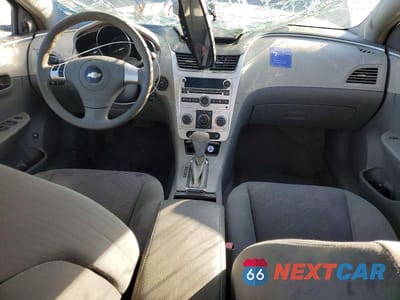 Zdjęcie 8 z 12 samochodu: 2008 CHEVROLET MALIBU LS VIN:1G1ZG57B48F177904 - miniatura