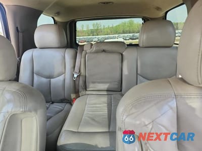 Zdjęcie 10 z 14 samochodu: 2006 GMC YUKON VIN:1GKEK13Z46J111433 - miniatura