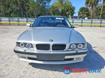 Piąte zdjęcie samochodu w środku: 2001 BMW 740 IL VIN:WBAGH83481DP19055 - miniatura