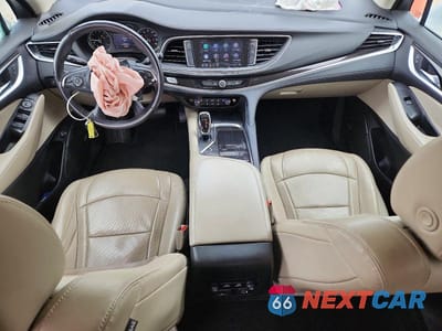 Zdjęcie 8 z 13 samochodu: 2020 BUICK ENCLAVE ESSENCE VIN:5GAERBKW5LJ184523 - miniatura