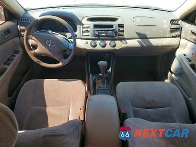 Zdjęcie 8 z 12 samochodu: 2022 TOYOTA CAMRY LE VIN:JTDBE32K920043006 - miniatura