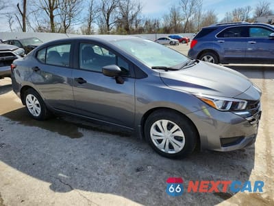 Czwarte zdjęcie samochodu z boku: 2024 NISSAN VERSA S VIN:3N1CN8DV2RL903272 - miniatura