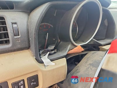 Zdjęcie 9 z 12 samochodu: 2010 TOYOTA 4RUNNER SR5 VIN:JTEZU5JR6A5003877 - miniatura