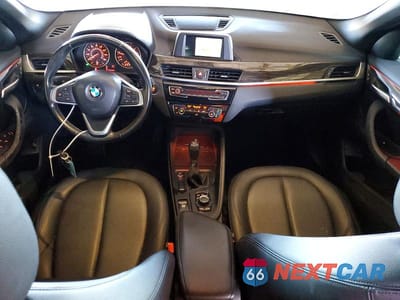 Zdjęcie 8 z 11 samochodu: 2018 BMW X1 SDRIVE28I VIN:WBXHU7C36J5H42208 - miniatura