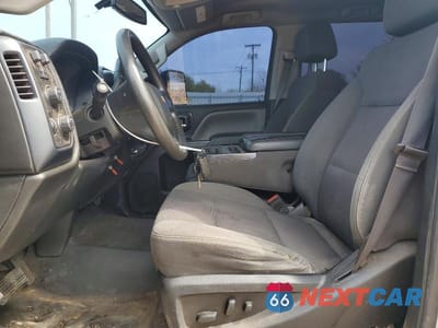 Zdjęcie 7 z 12 samochodu: 2019 CHEVROLET SILVERADO HD FLATBED TRUCK VIN:1GB4KVCY3KF152210 - miniatura