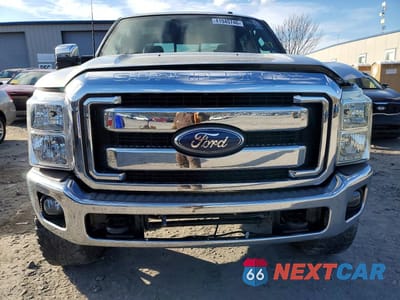 Piąte zdjęcie samochodu w środku: 2011 FORD F350 SUPER DUTY VIN:1FT8W3BT9BEC01315 - miniatura