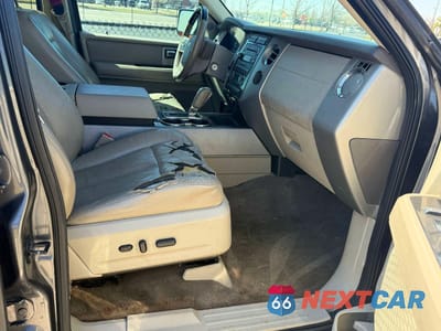 Piąte zdjęcie samochodu w środku: 2011 FORD EXPEDITION LIMITED VIN:1FMJU1K51BEF29627 - miniatura