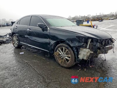 Czwarte zdjęcie samochodu z boku: 2011 LEXUS ES 350 BASE VIN:JTHBK1EG5B2429154 - miniatura