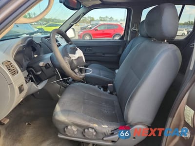 Zdjęcie 7 z 15 samochodu: 2004 NISSAN XTERRA XE VIN:5N1ED28Y64C623364 - miniatura
