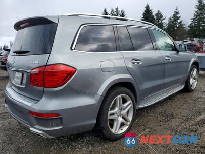 Trzecie zdjęcie samochodu z tyłu: 2014 MERCEDES-BENZ GL 550 4MATIC VIN:4JGDF7DE2EA325745 - miniatura