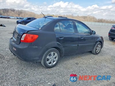 Trzecie zdjęcie samochodu z tyłu: 2010 KIA RIO BASE VIN:KNADH4A33A6622629 - miniatura