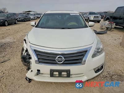 Piąte zdjęcie samochodu w środku: 2013 NISSAN ALTIMA 2.5 VIN:1N4AL3AP7DN474535 - miniatura