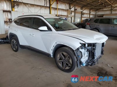 Czwarte zdjęcie samochodu z boku: 2025 HYUNDAI TUCSON SEL VIN:5NMJB3DE1SH572249 - miniatura