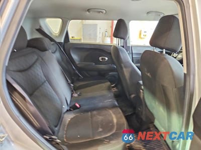 Zdjęcie 10 z 11 samochodu: 2018 KIA SOUL BASE VIN:KNDJN2A27J7609841 - miniatura