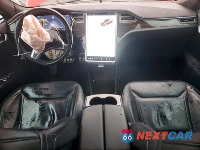 Zdjęcie 8 z 13 samochodu: 2015 TESLA MODEL S P85D VIN:5YJSA1H47FF084055 - miniatura