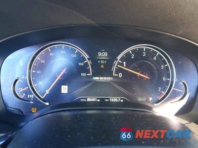Zdjęcie 9 z 11 samochodu: 2018 BMW M550XI VIN:WBAJB9C50JB049681 - miniatura