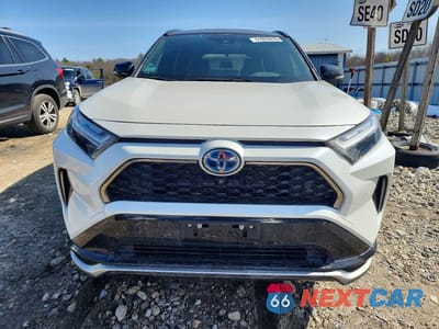 Piąte zdjęcie samochodu w środku: 2022 TOYOTA RAV4 PRIME XSE VIN:JTMFB3FV3ND099311 - miniatura