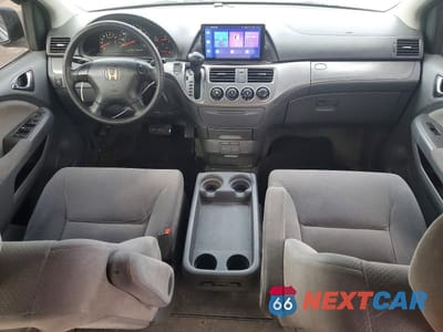 Zdjęcie 8 z 13 samochodu: 2005 HONDA ODYSSEY LX VIN:5FNRL38265B072285 - miniatura
