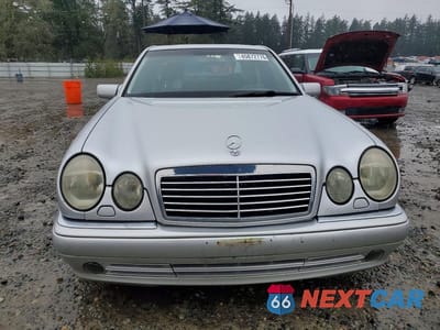 Piąte zdjęcie samochodu w środku: 1999 MERCEDES-BENZ E 55 AMG VIN:WDBJF74H2XA908156 - miniatura