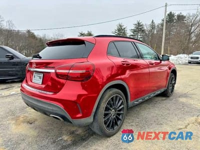 Trzecie zdjęcie samochodu z tyłu: 2019 MERCEDES-BENZ GLA 250 4MATIC VIN:WDCTG4GB4KU018952 - miniatura