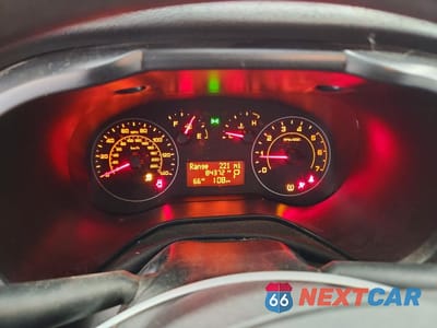 Zdjęcie 9 z 14 samochodu: 2018 RAM PROMASTER CITY VIN:ZFBERFAB9J6L63221 - miniatura