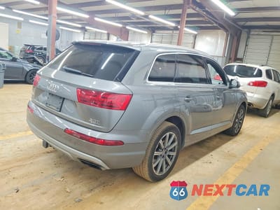 Trzecie zdjęcie samochodu z tyłu: 2018 AUDI Q7 PREMIUM PLUS VIN:WA1LAAF70JD015686 - miniatura