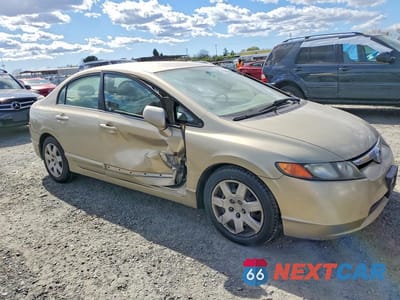 Czwarte zdjęcie samochodu z boku: 2007 HONDA CIVIC LX VIN:1HGFA16567L118161 - miniatura