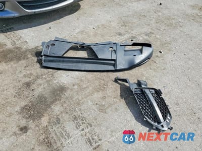 Zdjęcie 13 z 14 samochodu: 2019 JAGUAR F-PACE VIN:SADCS2FX4KA390948 - miniatura