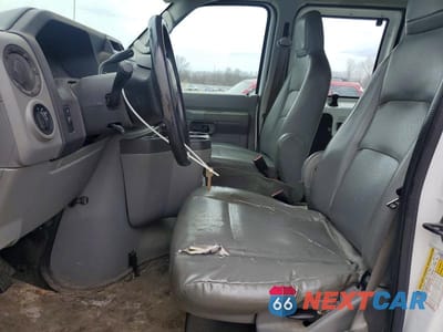 Zdjęcie 7 z 13 samochodu: 2010 FORD ECONOLINE E350 SUPER DUTY WAGON VIN:1FBSS3BL5ADA70118 - miniatura