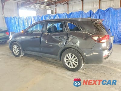Drugie zdjęcie samochodu z przodu: 2019 KIA SORENTO LX V6 VIN:5XYPGDA56KG480800 - miniatura
