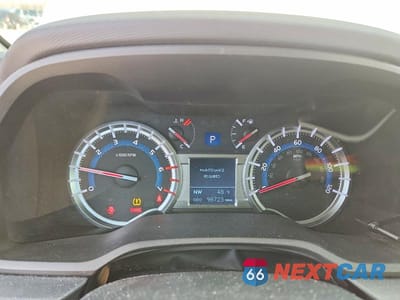 Zdjęcie 9 z 13 samochodu: 2018 TOYOTA 4RUNNER SR5 PREMIUM VIN:JTEBU5JR4J5573037 - miniatura