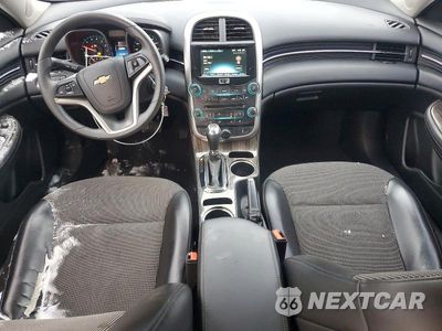 Zdjęcie 8 z 11 samochodu: 2015 CHEVROLET MALIBU 1LT VIN:1G11C5SL1FF157406 - miniatura