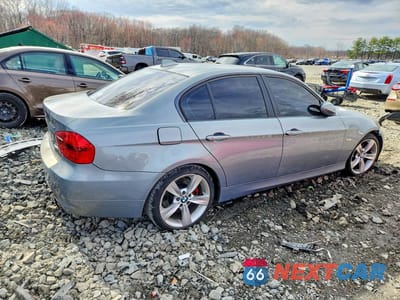 Trzecie zdjęcie samochodu z tyłu: 2008 BMW 335 XI VIN:WBAVD535X8A282844 - miniatura