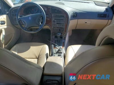 Zdjęcie 8 z 11 samochodu: 1999 SAAB 9-5 VIN:YS3ED58E8X3084495 - miniatura