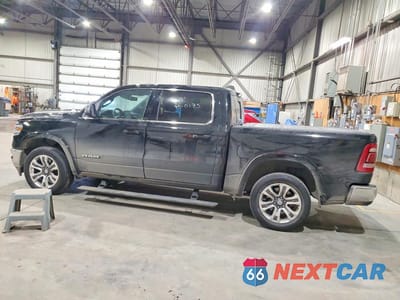 Drugie zdjęcie samochodu z przodu: 2023 RAM TRUCKS 1500 VIN:1C6SRFKT9PN663502 - miniatura