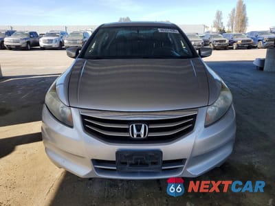 Piąte zdjęcie samochodu w środku: 2012 HONDA ACCORD SE VIN:1HGCP2F64CA228454 - miniatura