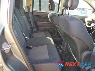 Zdjęcie 10 z 11 samochodu: 2011 JEEP COMPASS SPORT VIN:1J4NT1FAXBD290630 - miniatura