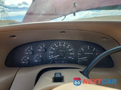 Zdjęcie 9 z 14 samochodu: 1998 LINCOLN NAVIGATOR VIN:5LMEU27L1WLJ01795 - miniatura